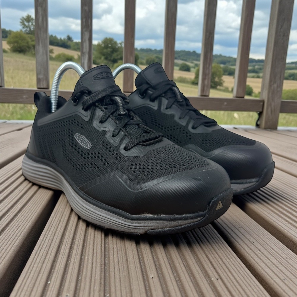 KEEN Utility Black Work Safety Toe Shoes Men's 7M ASTM F2413-18 Steele Toe